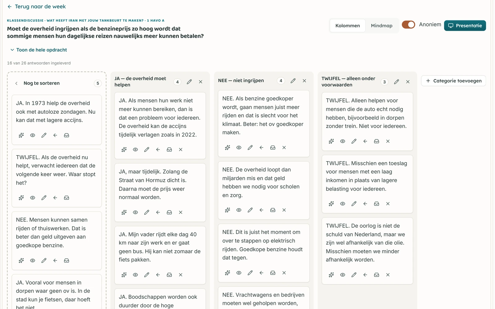 Antwoorden van leerlingen sorteren in categorieën voor de klassendiscussie